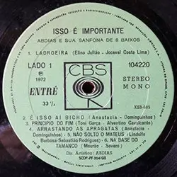 LabelA