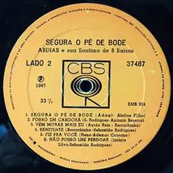 LabelB