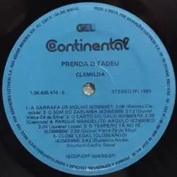 LabelB