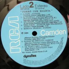 LabelB