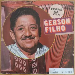 Capa do disco Forró na vila, de Gerson Filho