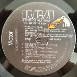 LabelB
