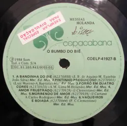 LabelB