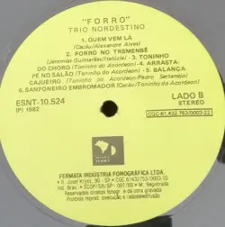 LabelB
