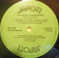 LabelB